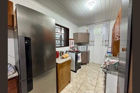 Casa à venda com 120m², 2 quartos e 2 vagas Casa à venda com 120m², 2 quartos e 2 vagasCozinha