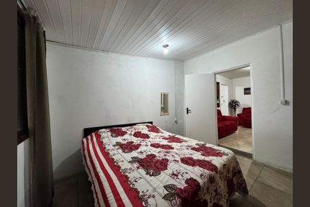 Casa à venda com 120m², 2 quartos e 2 vagas Casa à venda com 120m², 2 quartos e 2 vagasQuarto