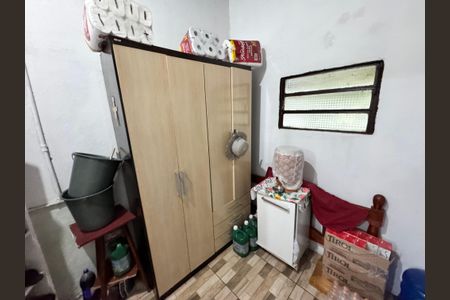 Casa à venda com 120m², 2 quartos e 2 vagas Casa à venda com 120m², 2 quartos e 2 vagasQuarto de Serviço