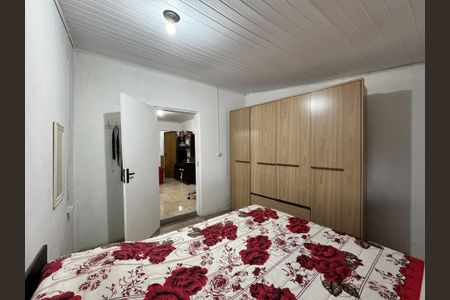 Casa à venda com 120m², 2 quartos e 2 vagas Casa à venda com 120m², 2 quartos e 2 vagasQuarto