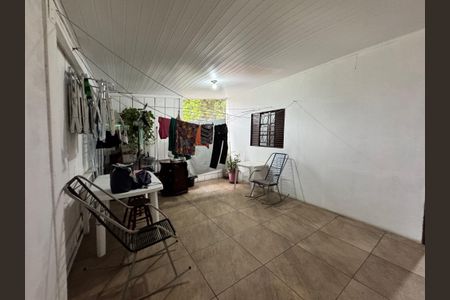 Casa à venda com 120m², 2 quartos e 2 vagas Casa à venda com 120m², 2 quartos e 2 vagasÁrea de Serviço