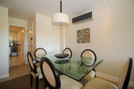 Apartamento à venda com 129m², 3 quartos e 2 vagasSala