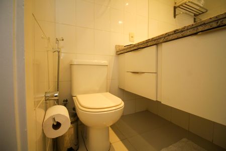 Apartamento à venda com 129m², 3 quartos e 2 vagasBanheiro da Suíte