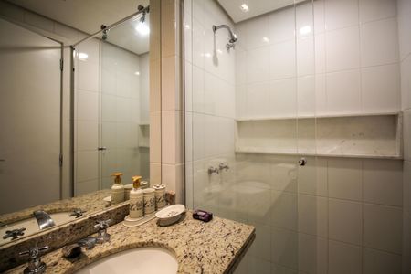 Apartamento à venda com 129m², 3 quartos e 2 vagasBanheiro Social