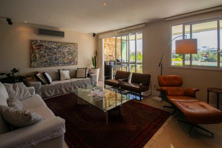 Apartamento à venda com 129m², 3 quartos e 2 vagasSala