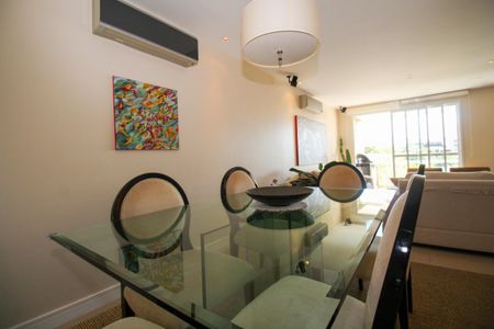 Apartamento à venda com 129m², 3 quartos e 2 vagasSala