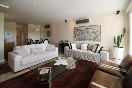 Apartamento à venda com 129m², 3 quartos e 2 vagasSala