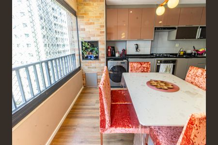 Apartamento para alugar com 60m², 2 quartos e 1 vagaVaranda