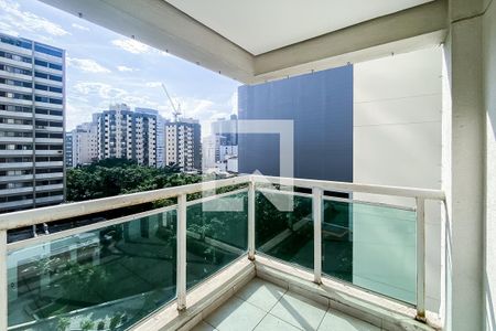 Apartamento para alugar com 123m², 3 quartos e 2 vagas