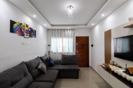 Casa à venda com 80m², 3 quartos e 4 vagas Casa à venda com 80m², 3 quartos e 4 vagasSala