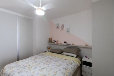 Casa à venda com 80m², 3 quartos e 4 vagas Casa à venda com 80m², 3 quartos e 4 vagasSuíte