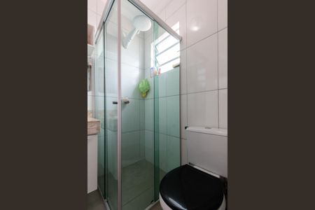 Casa à venda com 80m², 3 quartos e 4 vagas Casa à venda com 80m², 3 quartos e 4 vagasBanheiro Suíte