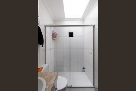 Casa à venda com 80m², 3 quartos e 4 vagas Casa à venda com 80m², 3 quartos e 4 vagasBanheiro