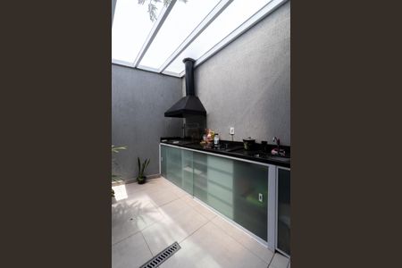 Casa à venda com 80m², 3 quartos e 4 vagas Casa à venda com 80m², 3 quartos e 4 vagasChurrasqueira