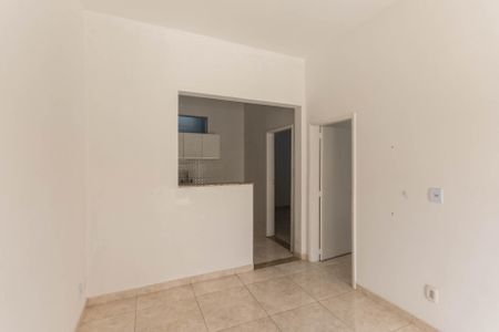 Casa à venda com 55m², 2 quartos e sem vagaSala