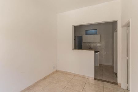 Casa à venda com 55m², 2 quartos e sem vagaSala