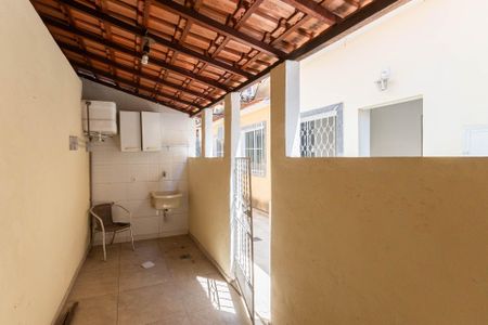 Casa à venda com 55m², 2 quartos e sem vagaVaranda