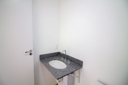 Studio à venda com 27m², 1 quarto e sem vaga Studio à venda com 27m², 1 quarto e sem vagaBanheiro