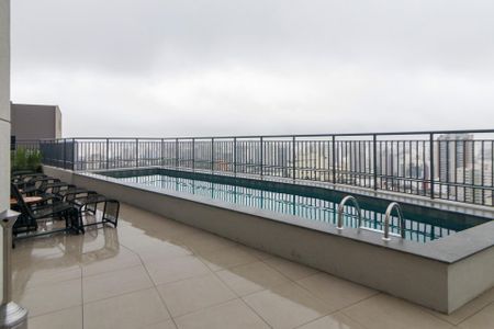 Studio à venda com 27m², 1 quarto e sem vagaRooftop - Piscina