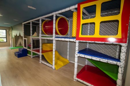 Studio à venda com 27m², 1 quarto e sem vaga Studio à venda com 27m², 1 quarto e sem vagaÁrea comum - Brinquedoteca