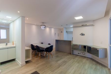 Apartamento à venda com 65m², 2 quartos e 1 vagaSala