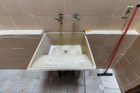 Casa para alugar com 50m², 2 quartos e 1 vagaDetalhe da area de serviço