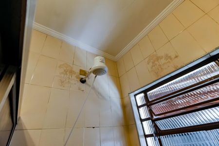 Casa para alugar com 50m², 2 quartos e 1 vagaBanheiro - chuveiro