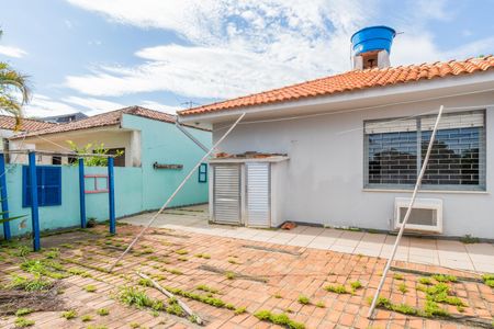 Casa à venda com 150m², 3 quartos e 3 vagas Casa à venda com 150m², 3 quartos e 3 vagasQuintal