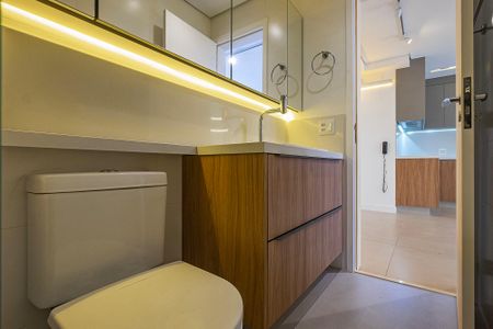 Studio para alugar com 42m², 1 quarto e 1 vaga Studio para alugar com 42m², 1 quarto e 1 vagaBanheiro