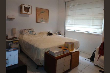 Casa de condomínio à venda com 192m², 4 quartos e 1 vaga