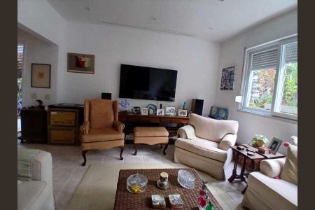 Casa de condomínio à venda com 192m², 4 quartos e 1 vaga