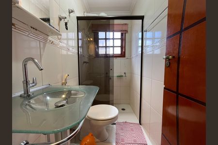 Casa à venda com 150m², 4 quartos e 1 vaga Casa à venda com 150m², 4 quartos e 1 vagaBanheiro Social