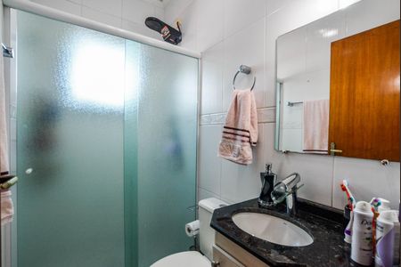 Apartamento à venda com 166m², 3 quartos e 2 vagas Apartamento à venda com 166m², 3 quartos e 2 vagasBanheiro Corredor