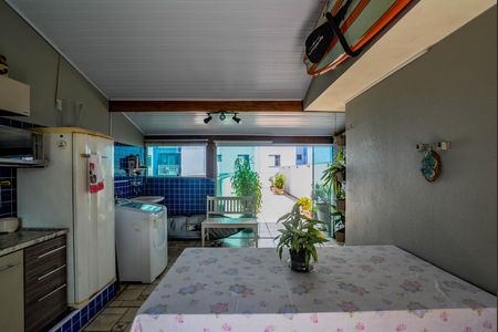 Apartamento à venda com 166m², 3 quartos e 2 vagas Apartamento à venda com 166m², 3 quartos e 2 vagasÁrea gourmet/Área de Serviço