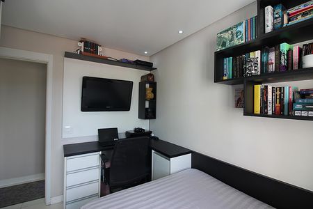 Apartamento à venda com 75m², 3 quartos e 2 vagasQuarto 3