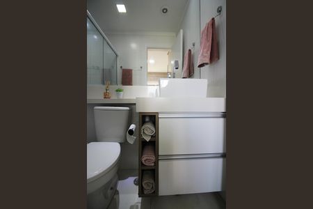 Apartamento à venda com 75m², 3 quartos e 2 vagasQuarto 1 - Suíte Banheiro 