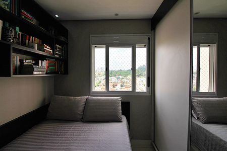 Apartamento à venda com 75m², 3 quartos e 2 vagasQuarto 3