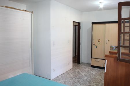 Casa para alugar com 200m², 1 quarto e sem vagaQuarto