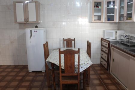 Casa para alugar com 200m², 1 quarto e sem vagaSala/Cozinha