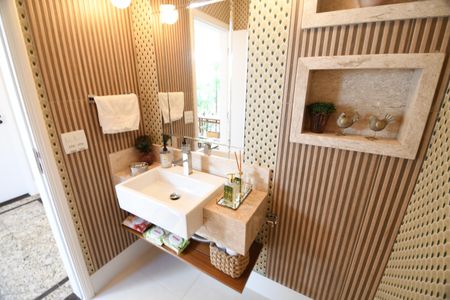 Casa de condomínio à venda com 398m², 4 quartos e 6 vagasLavabo