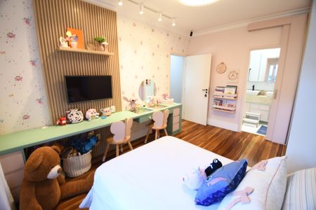 Casa de condomínio à venda com 398m², 4 quartos e 6 vagasQuarto Suíte 2