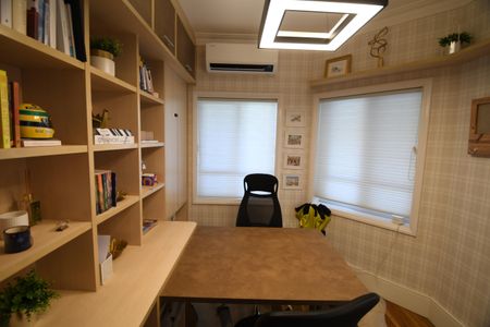 Casa de condomínio à venda com 398m², 4 quartos e 6 vagasSala/Escritório