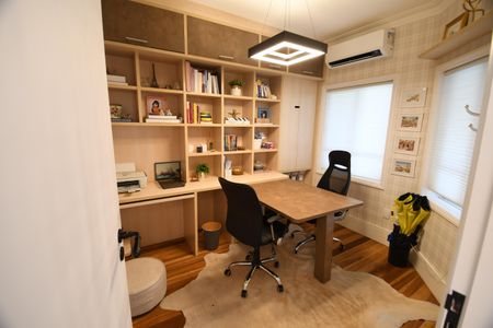 Casa de condomínio à venda com 398m², 4 quartos e 6 vagasSala/Escritório