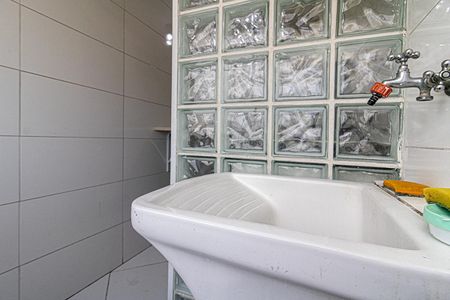 Apartamento à venda com 63m², 3 quartos e 1 vagaÁrea de Serviço