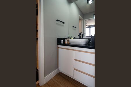 Apartamento à venda com 39m², 2 quartos e sem vaga Apartamento à venda com 39m², 2 quartos e sem vagaBanheiro