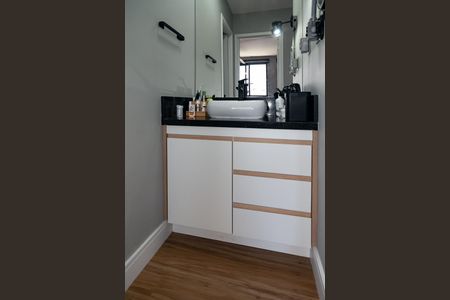 Apartamento à venda com 39m², 2 quartos e sem vaga Apartamento à venda com 39m², 2 quartos e sem vagaBanheiro