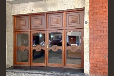 Apartamento à venda com 150m², 3 quartos e sem vagaFachada