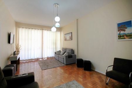 Apartamento à venda com 150m², 3 quartos e sem vagaSala