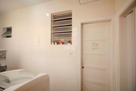 Apartamento à venda com 150m², 3 quartos e sem vagaÁrea de Serviço