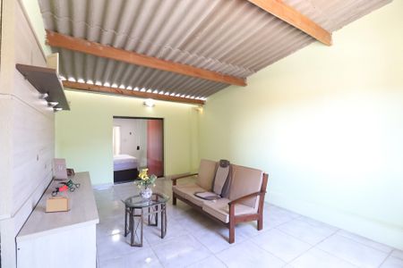 Casa à venda com 250m², 2 quartos e 2 vagas Casa à venda com 250m², 2 quartos e 2 vagasVaranda do Quarto 1